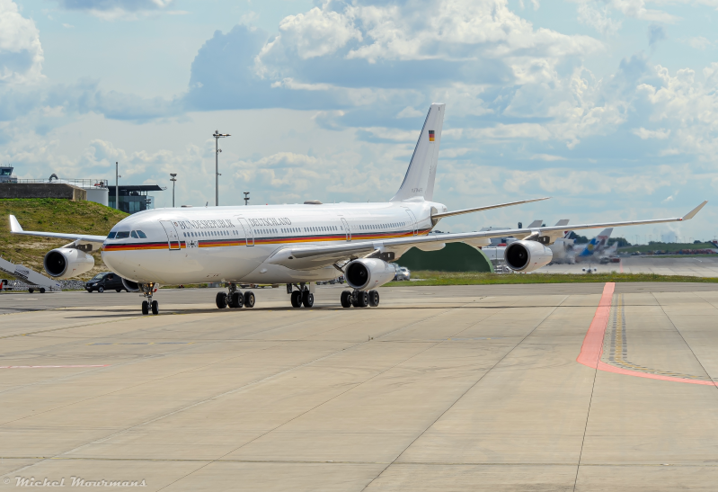 16+01 -- Airbus A340-300 -- Luftwaffe (German Air Force)