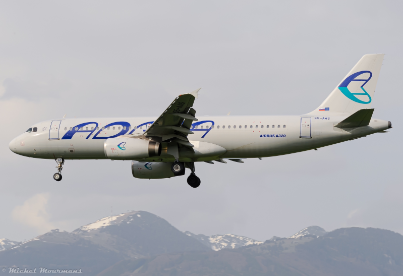S5-AAS -- Airbus A320 -- Adria Airways