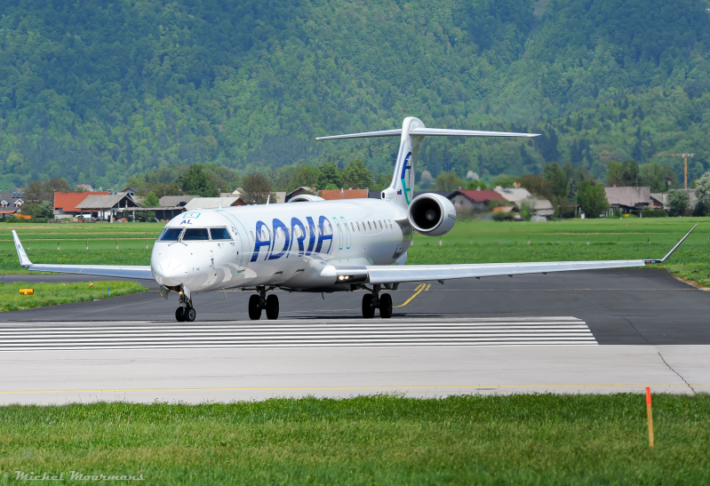 S5-AAL -- Bombardier CRJ-900 -- Adria Airways