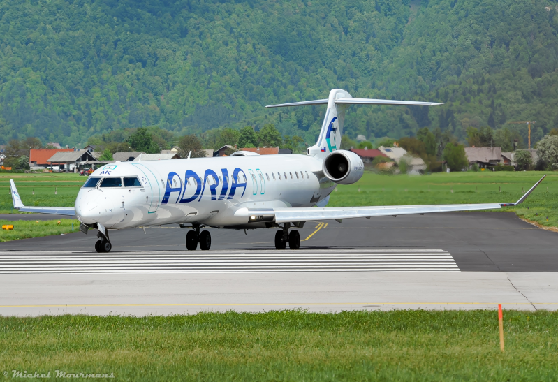 S5-AAK -- Bombardier CRJ-900 -- Adria Airways