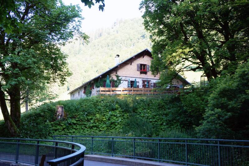 giebelhaus-tuerle-_1246-standard.jpg