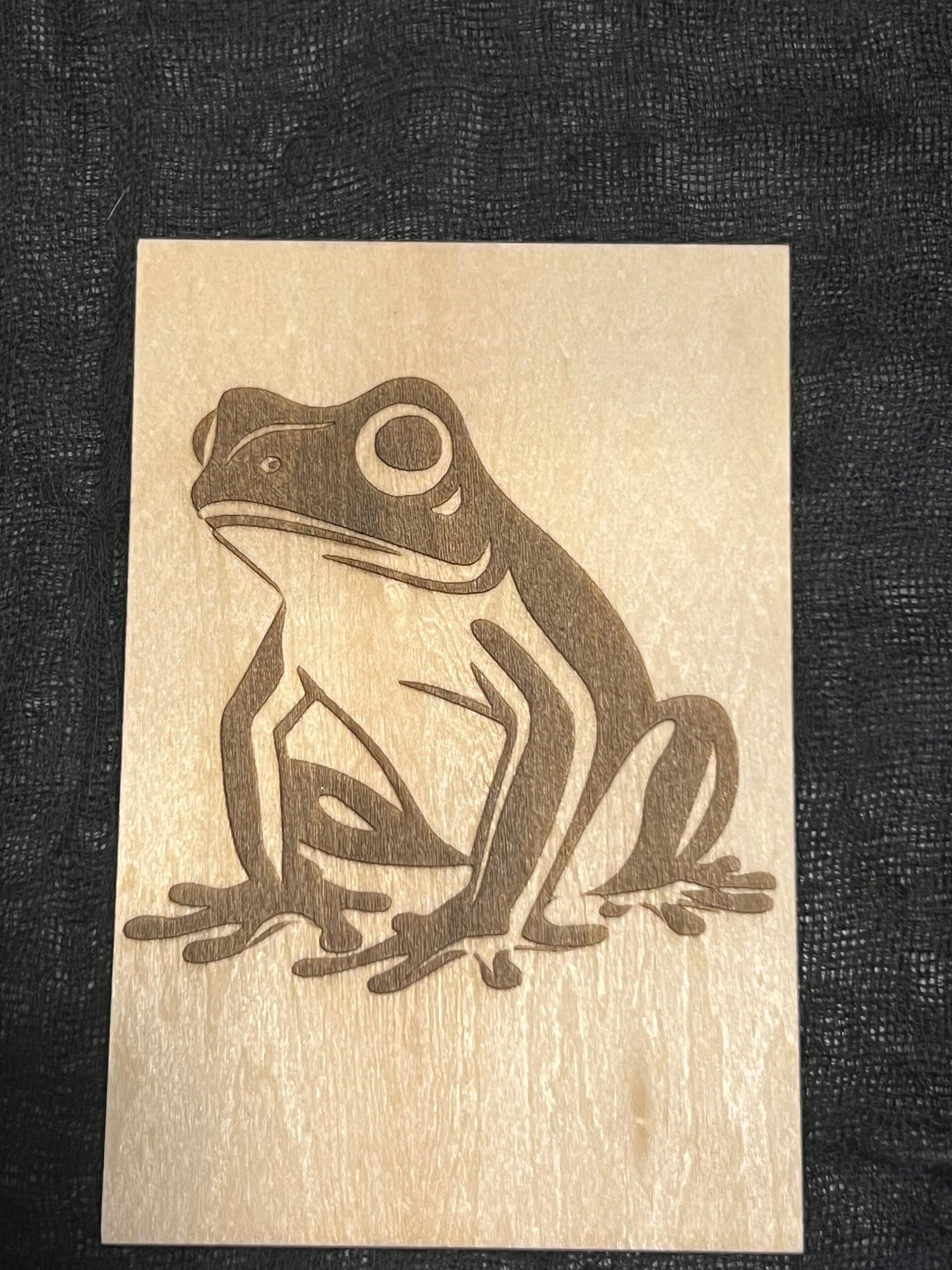 Frog plaque