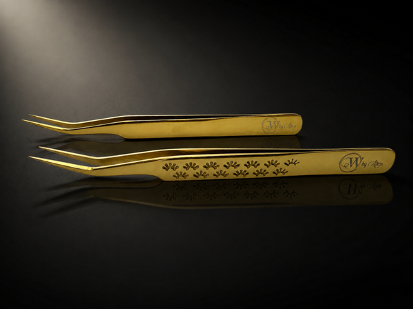 Goldie tweezer