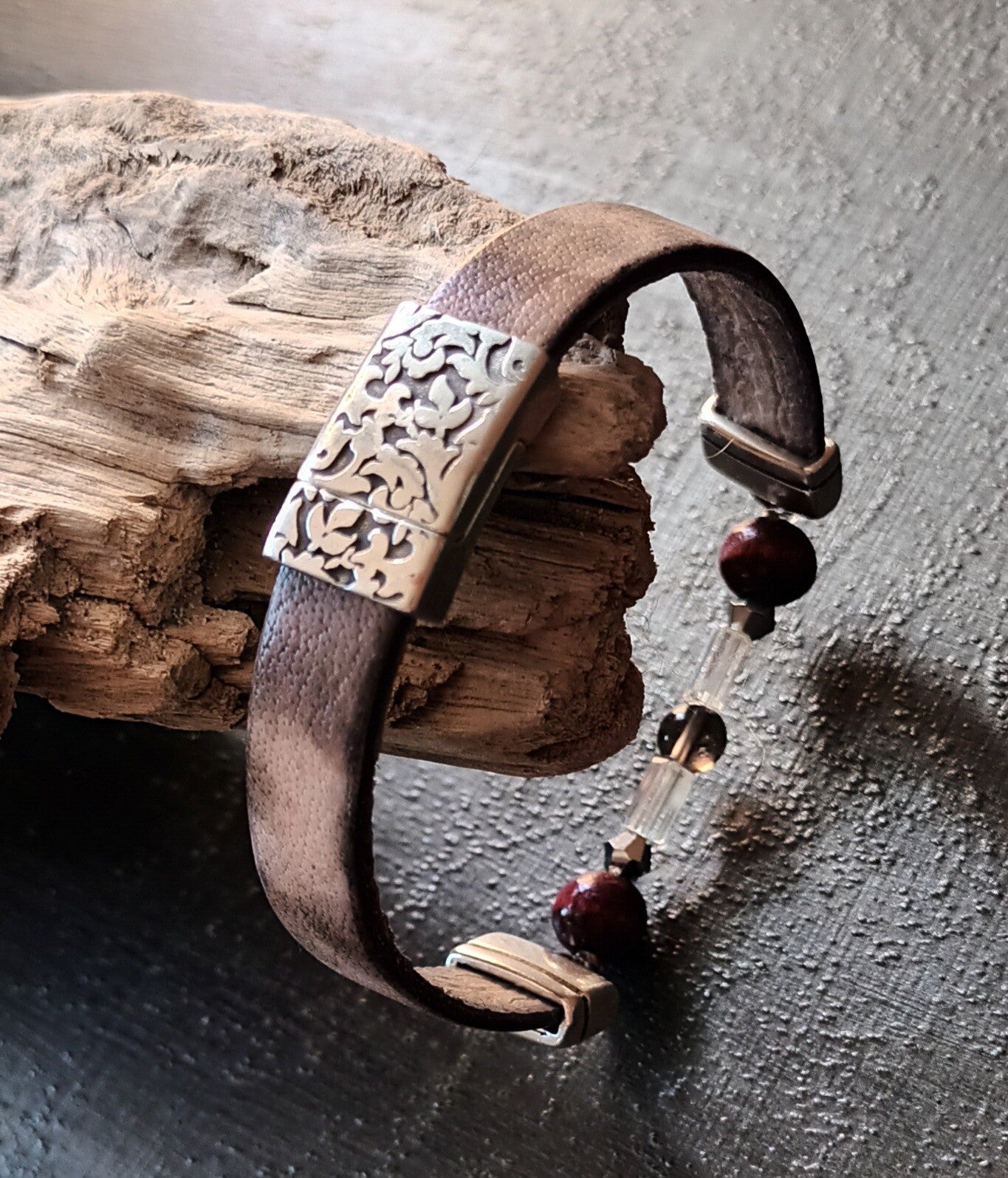 Bracelet cuir de veau beige- marron et quartz fumé