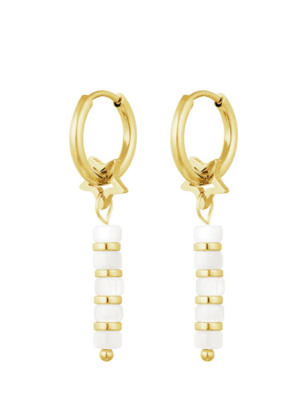 Star and white oorbellen!⭐️🤍