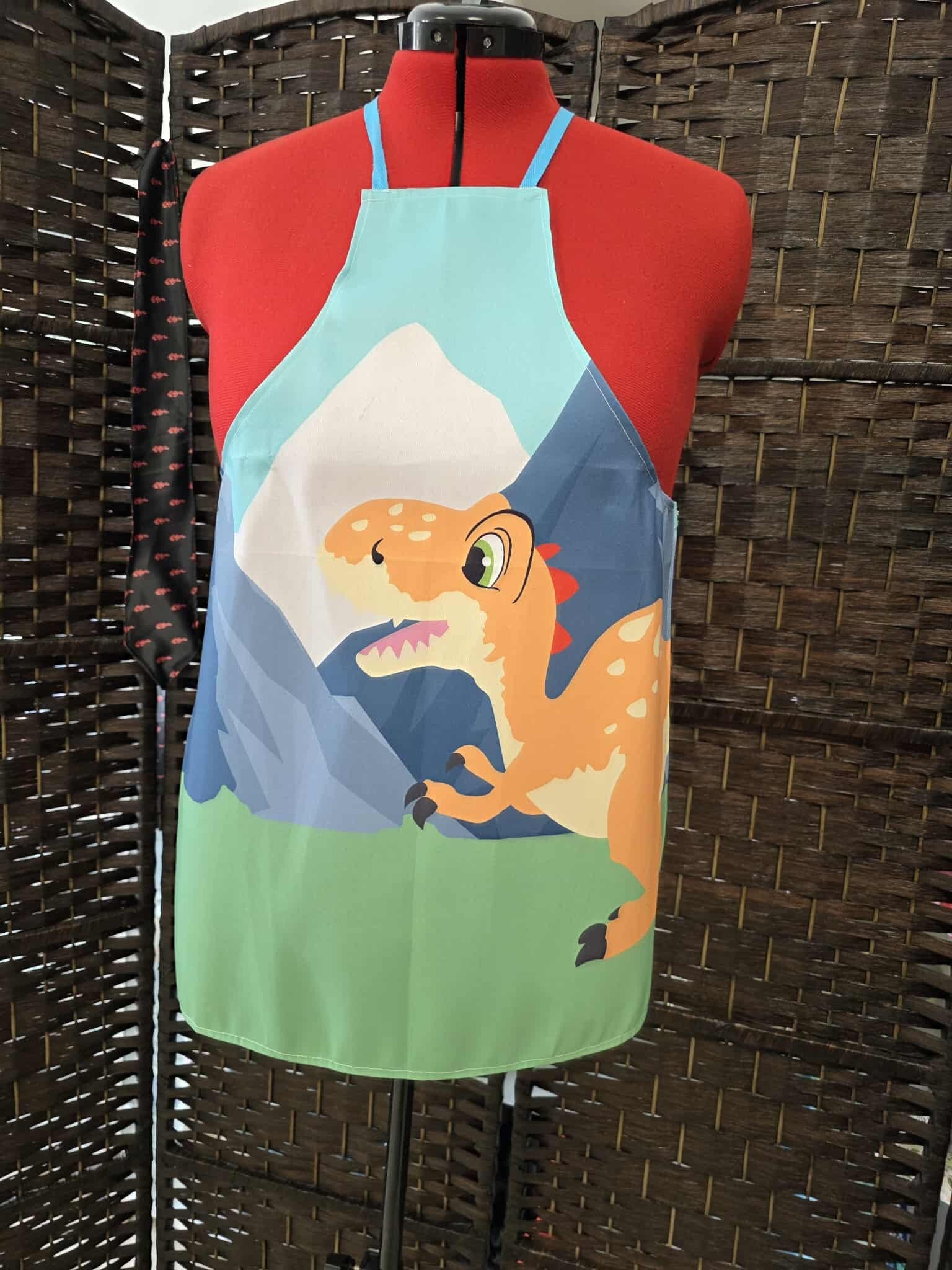 Tablier en tissu anti-tâche enfant- pratique et élégant