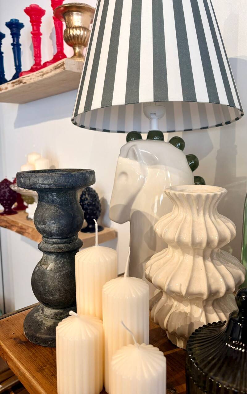 lampe-cheval-et-bougies-standard-lvt81q.jpg