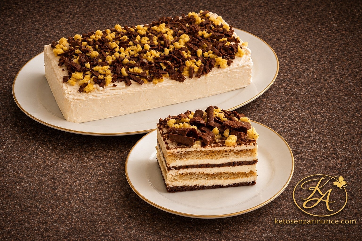 Una torta keto elegante, cremosa e golosa, ispirata al tiramisù e facilissima da preparare. Realizzata con una base chiara, una base al cacao, crema al mascarpone e una delicata bagna al caffè, è perfetta come dolce del fine settimana o anche per una fest