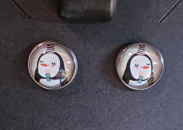 Penquin Buttons