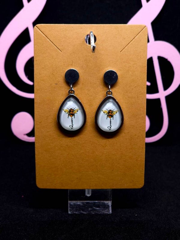 Honey bee 🐝 Tear drop