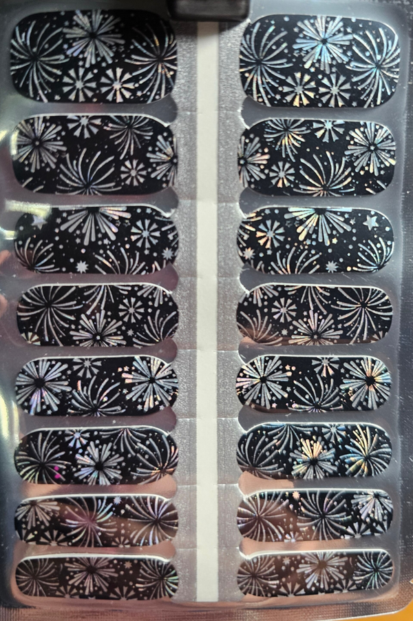 Flower Sensation Nail Wraps – Blooming with Beauty!