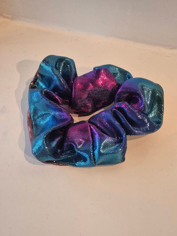 Scrunchie disco colour