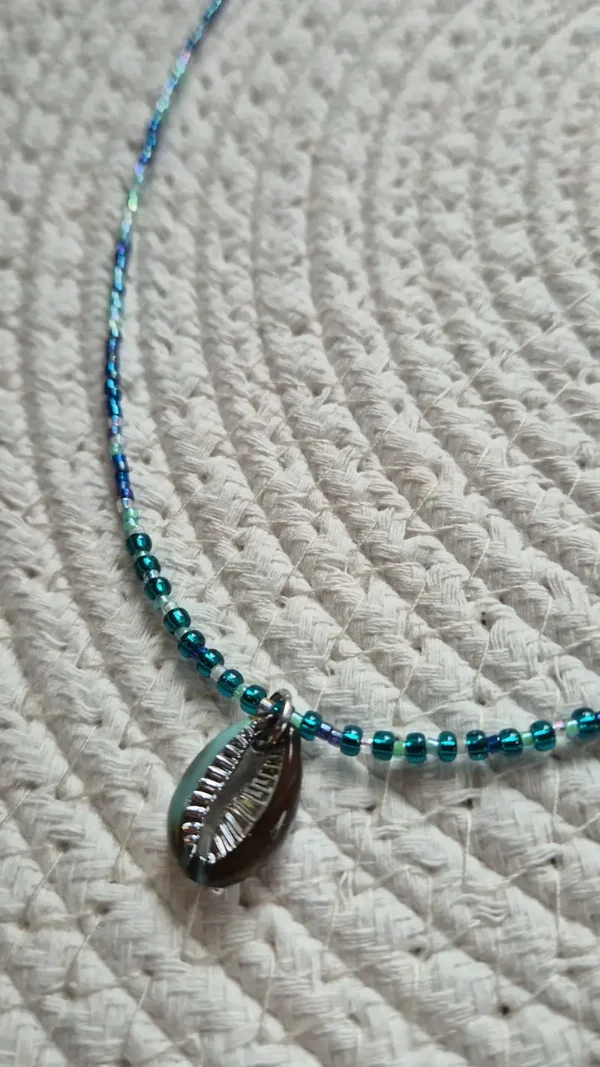 Zeevonk - ketting met schelp bedel