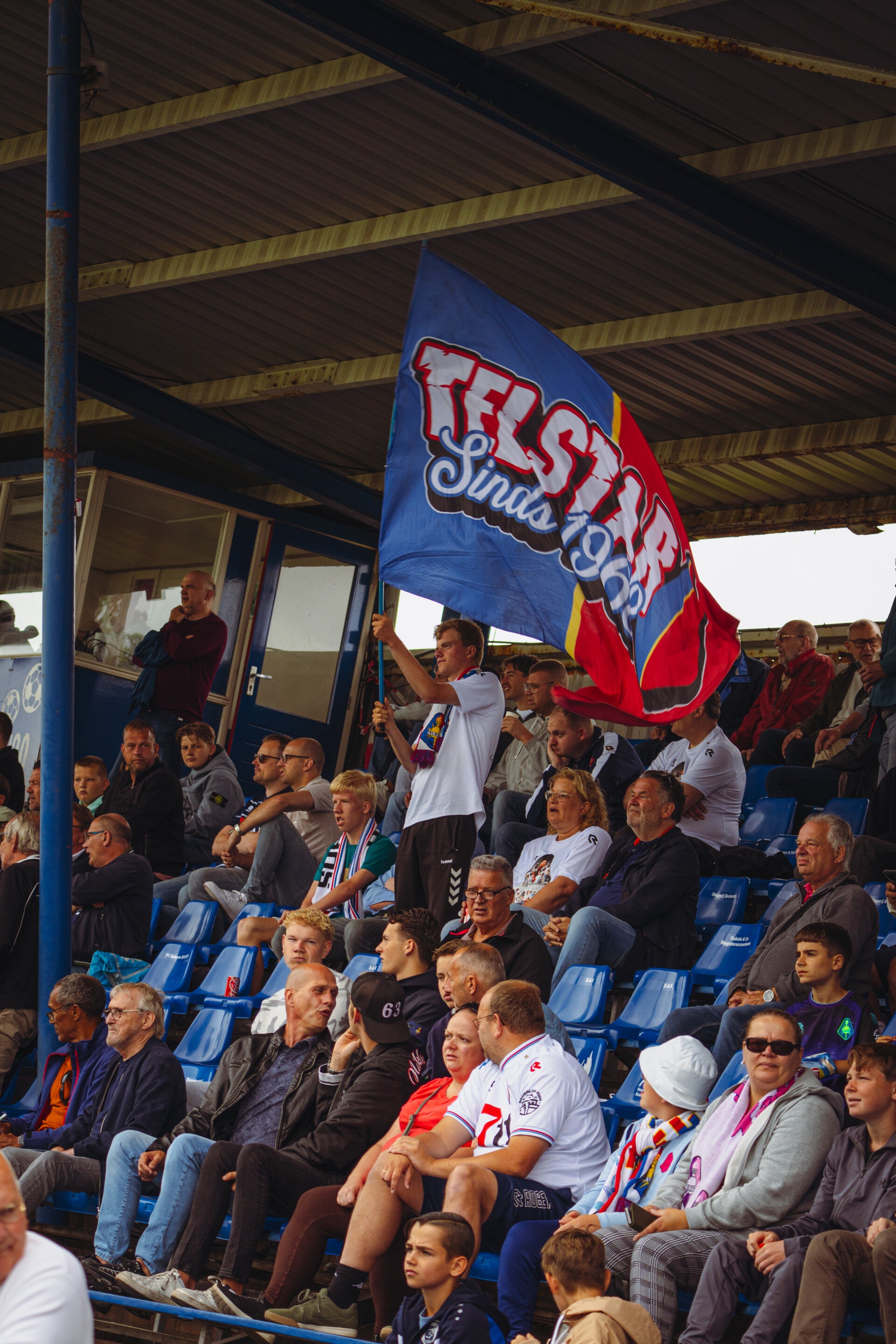 tvv00895-standard.jpg
