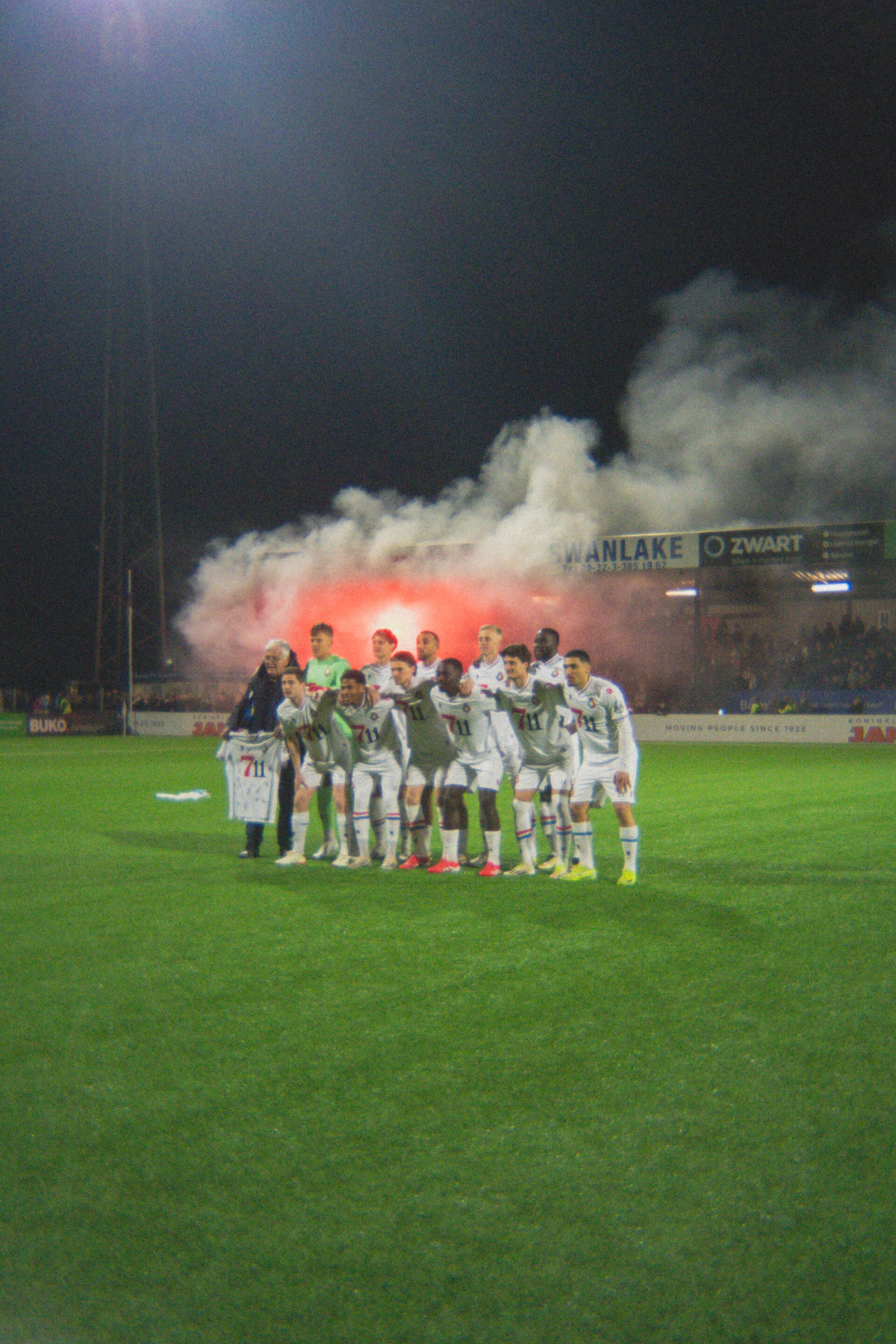 tvv02724-standard-pnkh73.jpg
