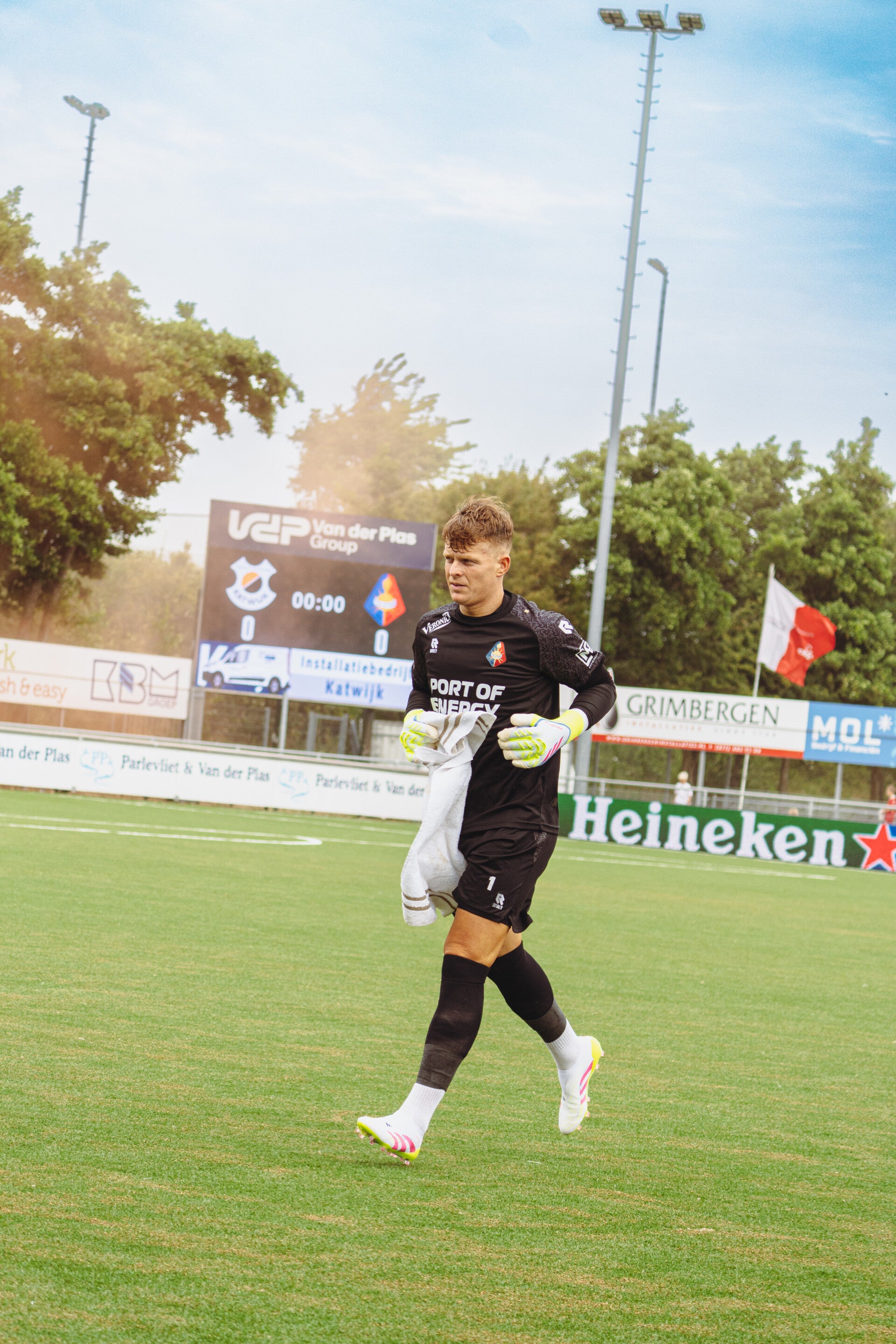 tvv03041-standard.jpg