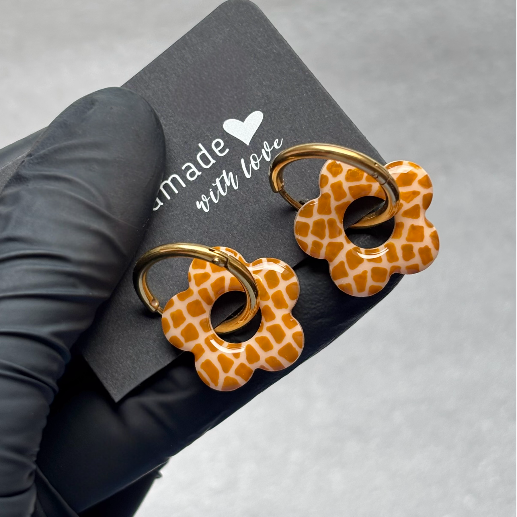 Créoles fleurs interchangeables motif girafe
