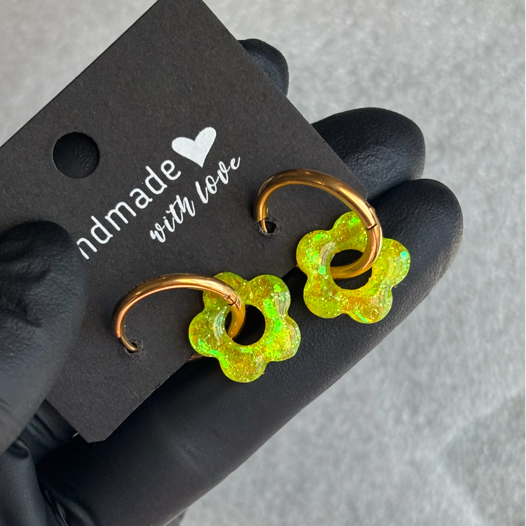 Créoles mini fleurs interchangeables grandes paillettes