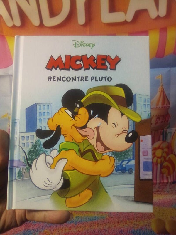 Mickey "Rencontre Pluto"