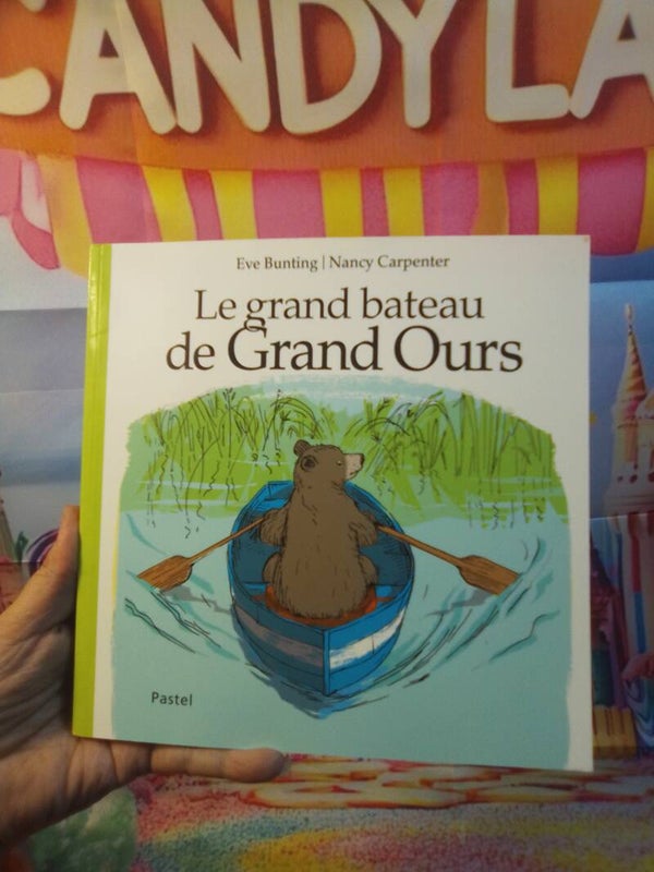 Le grand bateau de Grand Ours