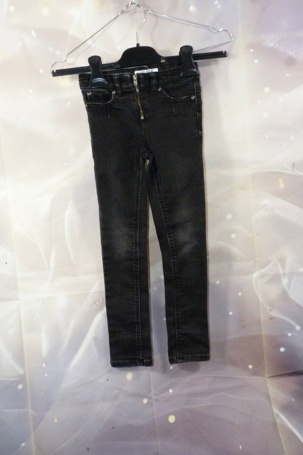 Jean