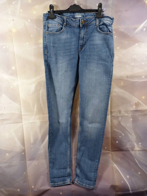 Jean