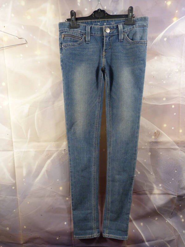 Jean