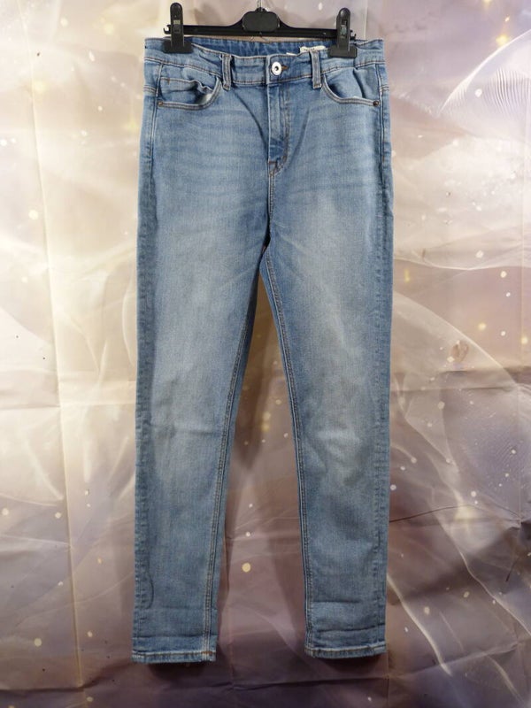 Jean