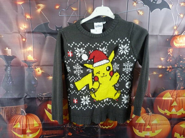 Pull Pikachu Noël