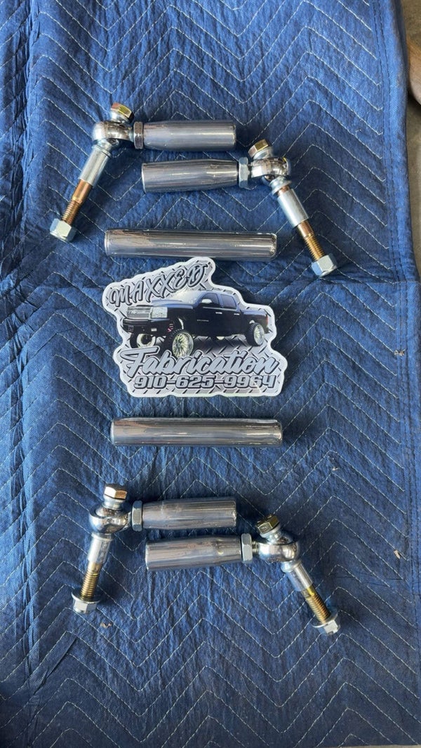 Maxxed Fab Heim Joint Tie Rods 07-13 GM 1/2 ton