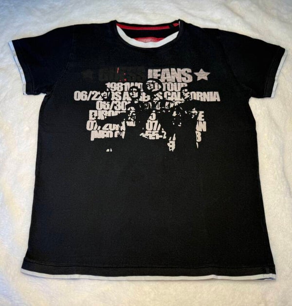 T-shirt "Guess "
