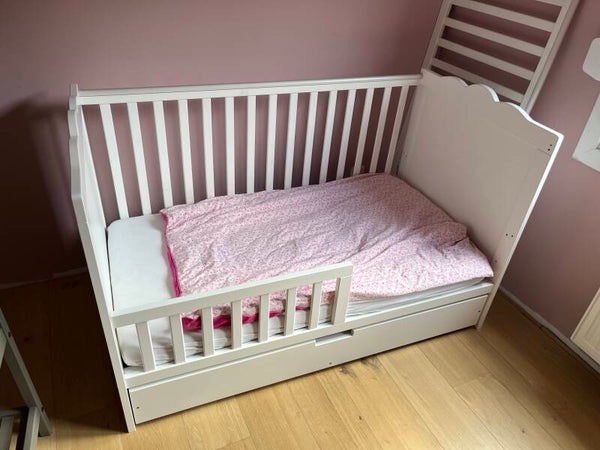 Lit bébé évolutif