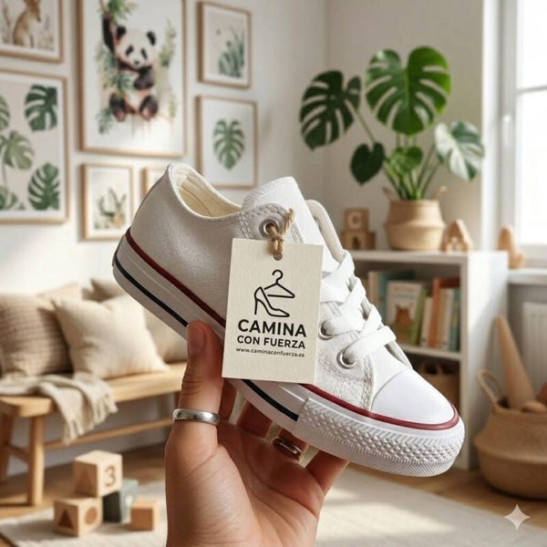 bambas de niños con cordones