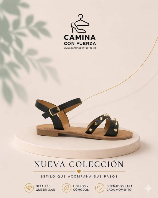 Sandalias negras con tachuelas