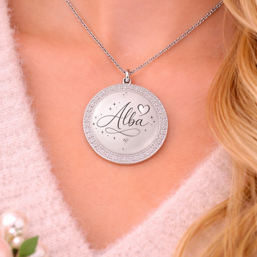 Collar elegante