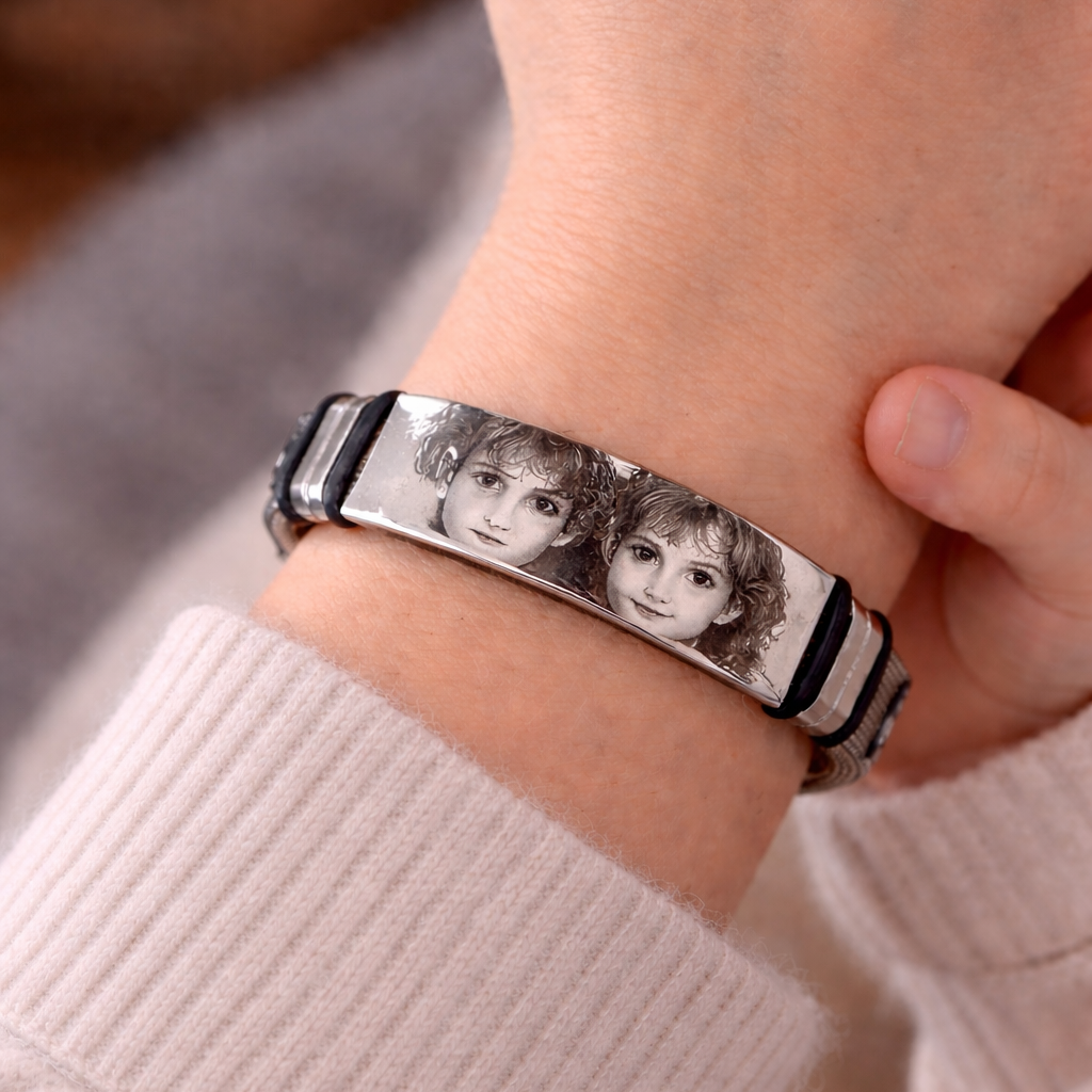 Pulsera unisex con miradas grabadas ✨