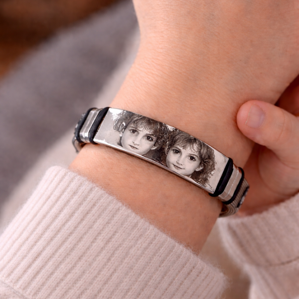Pulsera unisex con miradas grabadas ✨