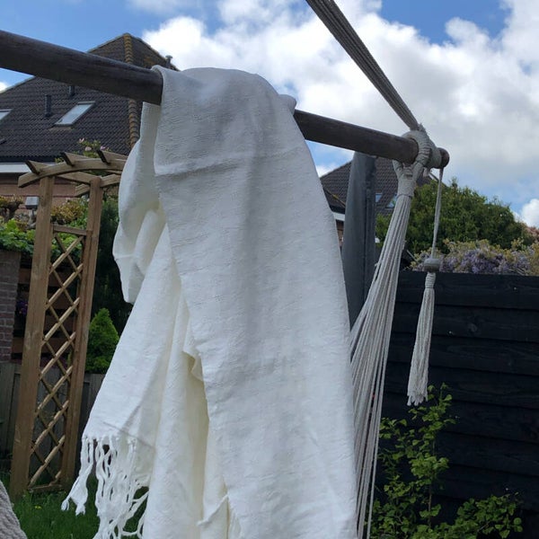 witte katoenen badhanddoek/ white cotton bath towel