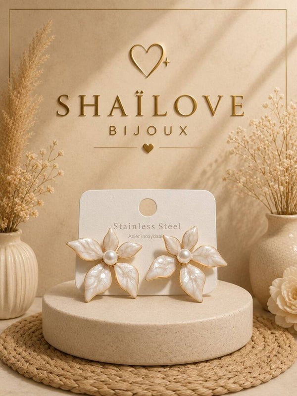 B.D'oreille Fleur Nacre