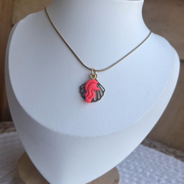 ketting zee inspo (zeepaardje en schelp)