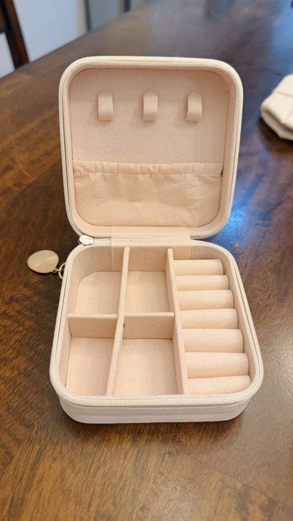 *CUSTOM* Jewelry Case