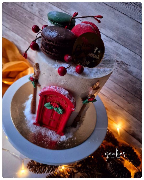 Signature Festive Cake