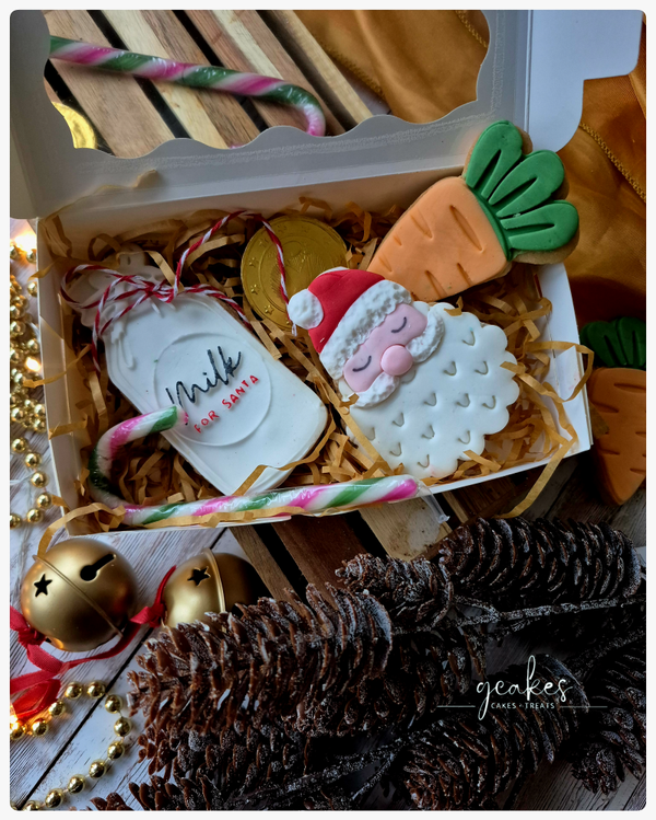Santa & Rudolph Cookie Box