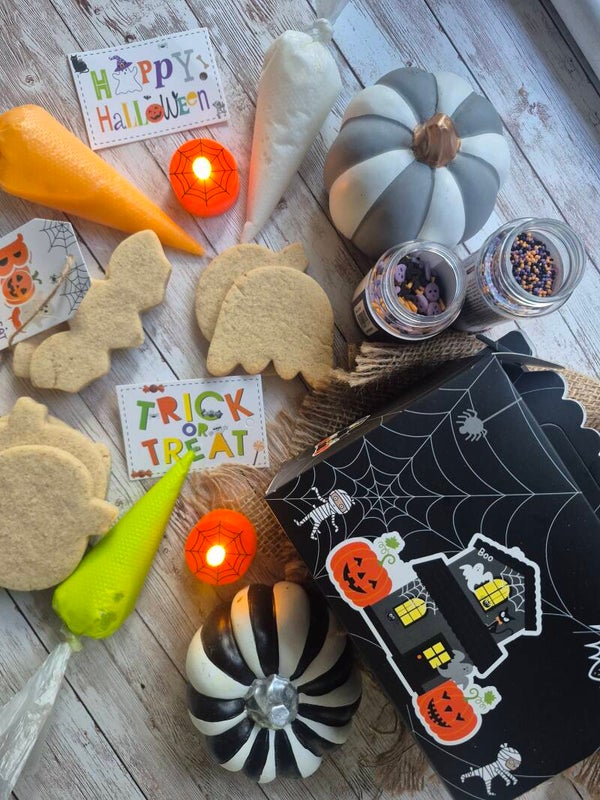 Little Monsters Halloween Cookie Decorating Kit