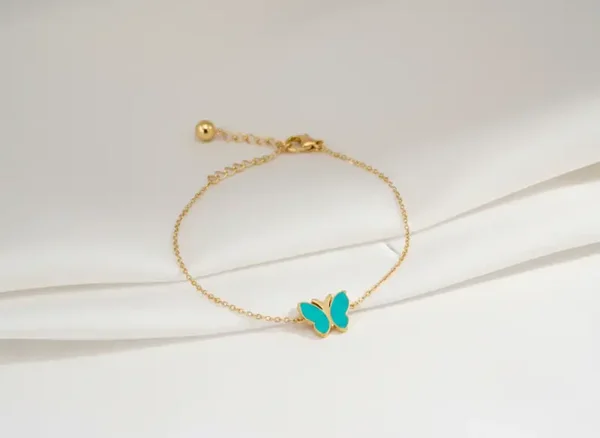 Le papillon couleur