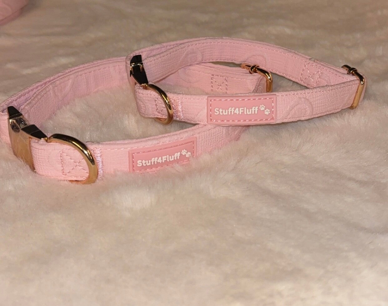 Pink Fluffy Love Collar