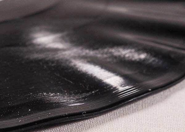 LPs nicht der Wärme aussetzen - diese im Foto ist stark verwellt