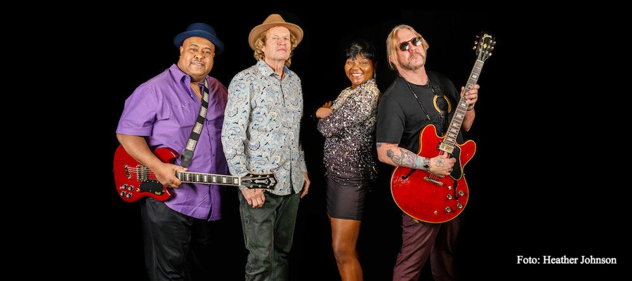 Devon Allman mit Christone 'Kingfish' Ingram, Sierra Green und Jimmy Hall | Die Review zur LP "The Blues Summit" im Vinyl-Fan Blog