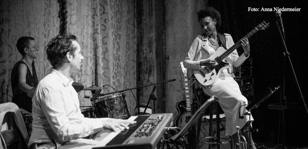 Yamirah’s Solar Explorers (Schwarz-Weiß-Foto)