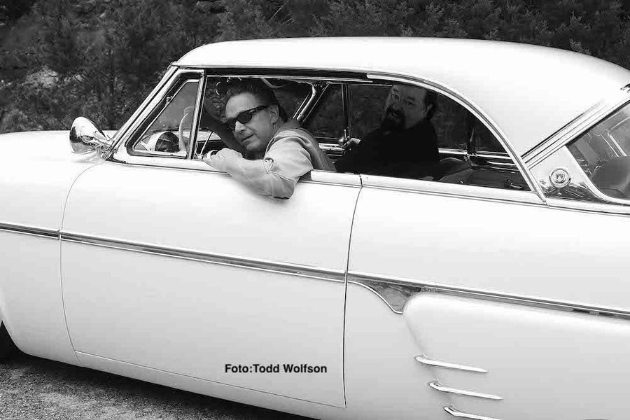 Omar Kent Dykes & Jimmie Vaughan im Auto | Die LP "On The Jimmy Reed Highway " in der Review im Vinyl-Fan Blog